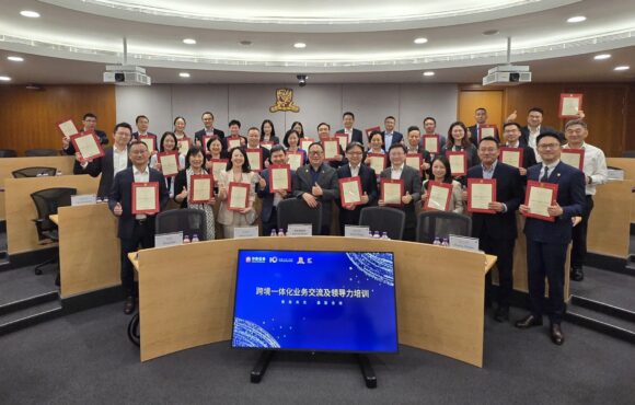 五何法分析 助港企攻海外 (湛家揚博士)